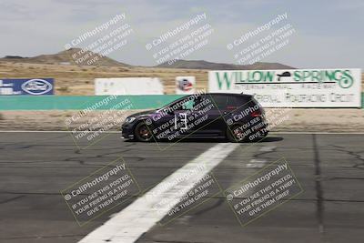 media/Jun-01-2025-CalClub SCCA (Sun) [[eae223c5dd]]/Group 1/Track Event (Front Straight)/